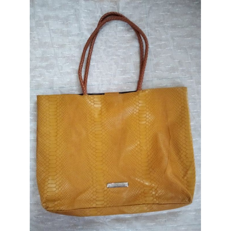 Olivia hassler bag hotsell