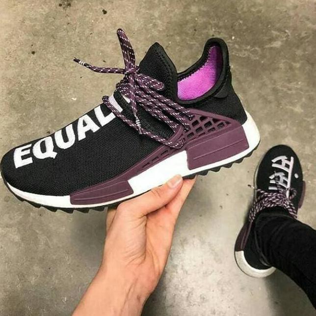 Jual ADIDAS NMD R2 PHAREL WILLIAM HOLI FESTIVAL PREMIUM/ SEPATU ADIDAS ...