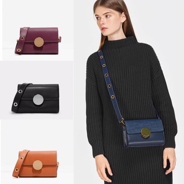 Jual Ck circular buckle crossbody bag Shopee Indonesia