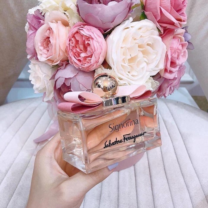 Harga parfum shop signorina salvatore ferragamo