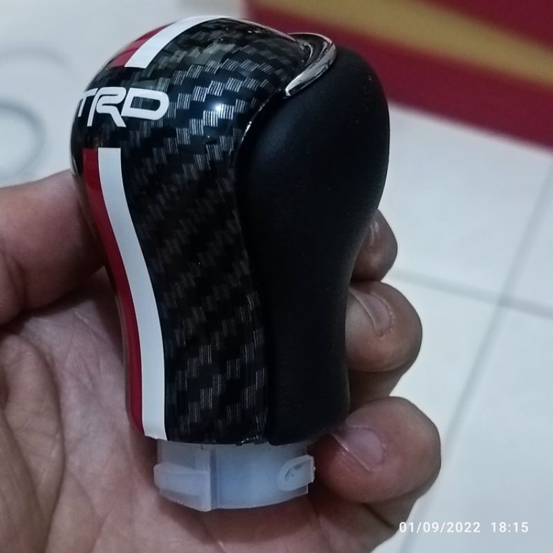 Jual gear knop shift knob MT MANUAL motif TRD carbon innova reborn