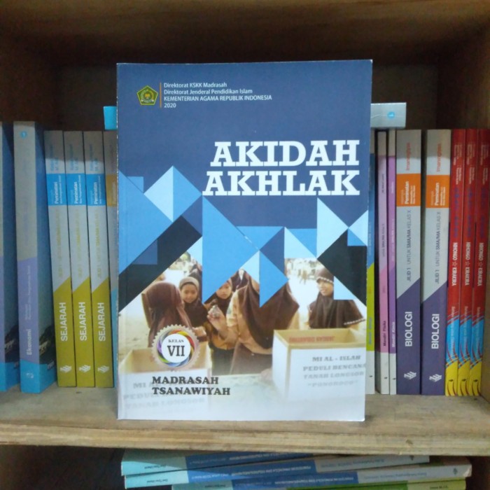 Jual BUKI AKIDAH AKHLAK MTs Kelas 7 KEMENAG Original BOOK | Shopee ...