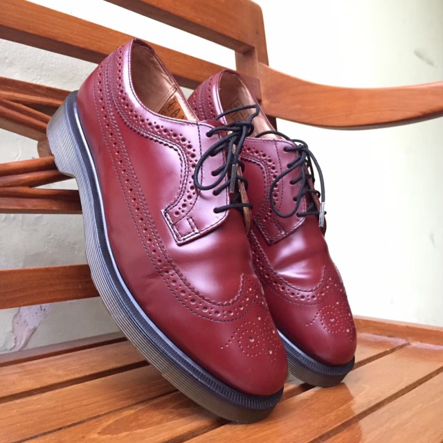 Cherry clearance red brogues