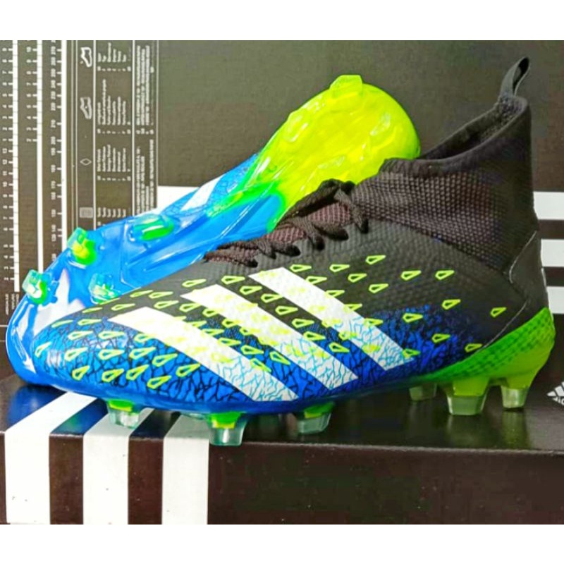 Jual sepatu bola Adidas predator bot grade premium Made in Japan ...