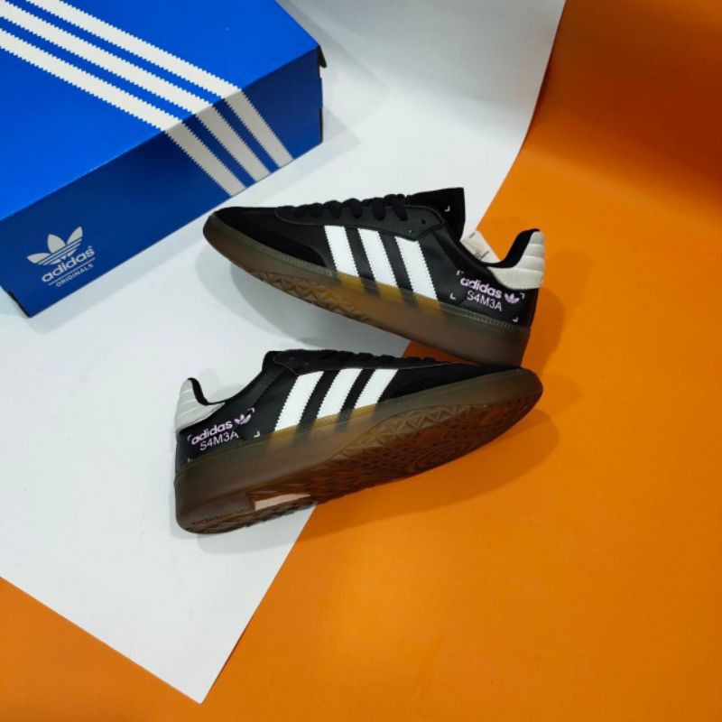 adidas gazelle silver green womens adidas Originals Montreal RM