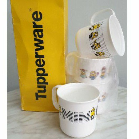 Jual MINION PAPOY MUG SET TUPPERWARE (4)/GELAS MINUM MINION TUPPERWARE ...