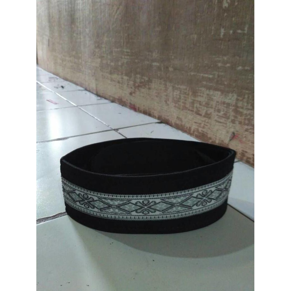 Jual PECI RENDA ULIR CORAK HITAM PUTIH KHAS KALIMANTAN | Shopee Indonesia