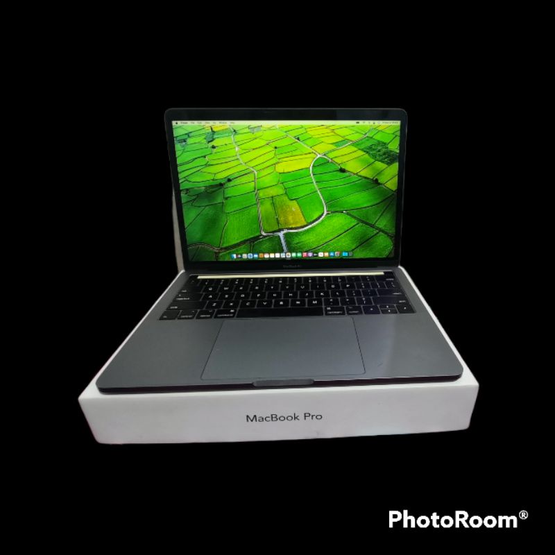Jual Macbook Pro 2017 Touch Bar 13 inch, RAM 8GB, SSD 256GB, Processor