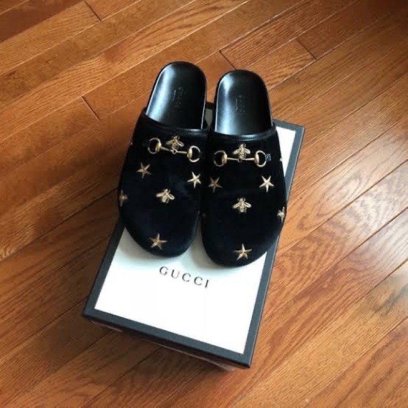 Gucci river cheap velvet mules