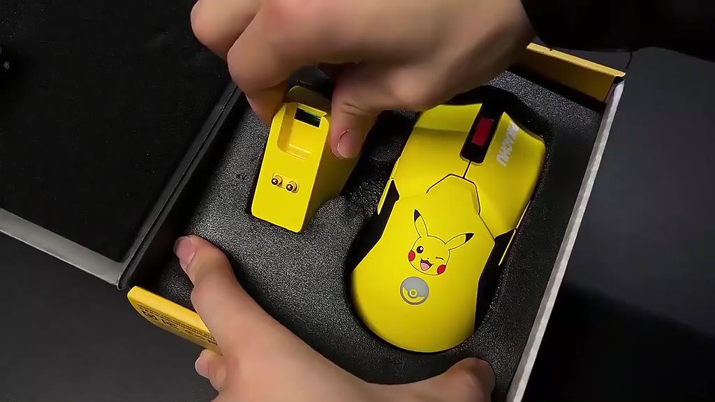 Jual Razer Viper Ultimate with Charging Dock - Pokemon Pikachu Edition ...