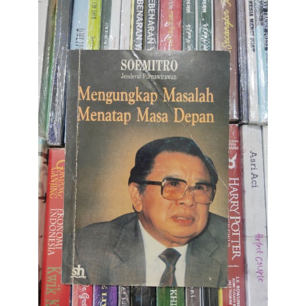 Jual Mengungkap Masalah Menatap Masa Depan SOEMITRO | Shopee Indonesia