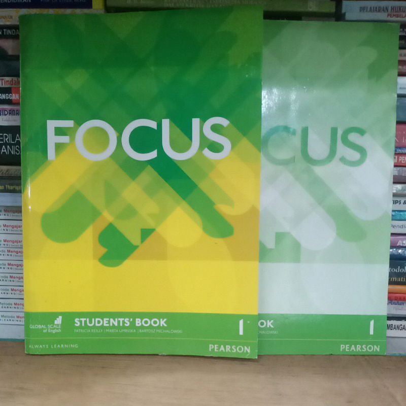 Jual FOCUS 1 student book+ workbook | Shopee Indonesia