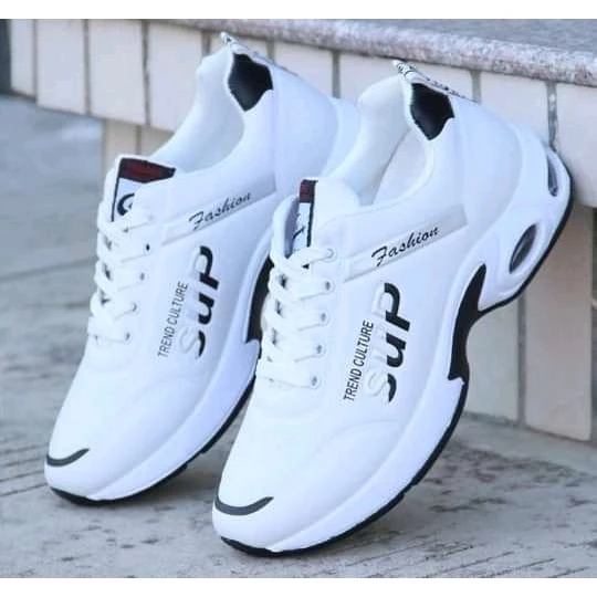 Sepatu Sneakers Pria Kekinian Nyaman Murah