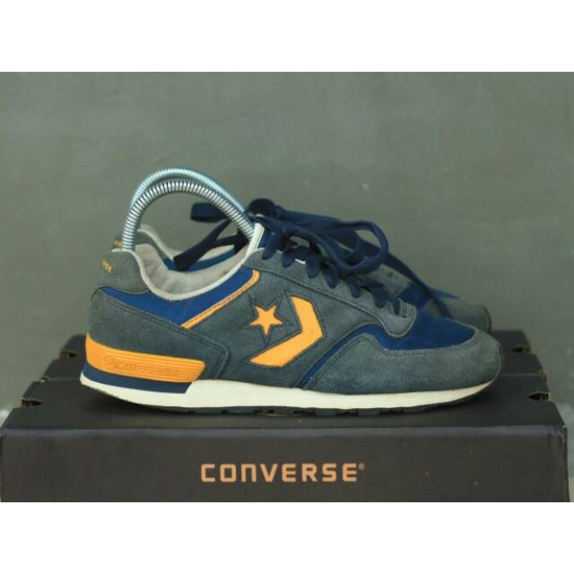 Sepatu running outlet converse