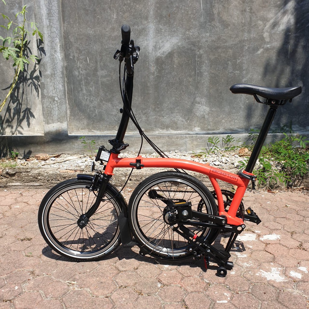 Jual SOLD Brompton M6L Red rocket 2019. no box second. Sepeda lipat Shopee Indonesia