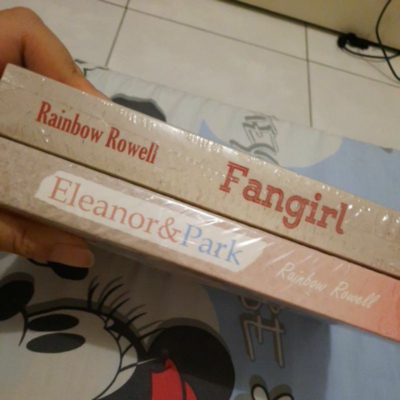 Jual BUKU RAINBOW ROWELL | Shopee Indonesia