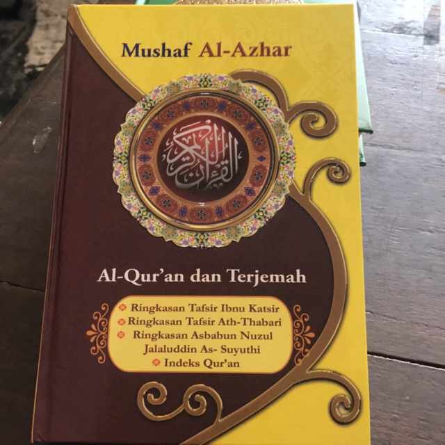 Jual Al Quran Dan Terjemah A5 Mushaf Al Azhar - Penerbit Jabal | Shopee ...