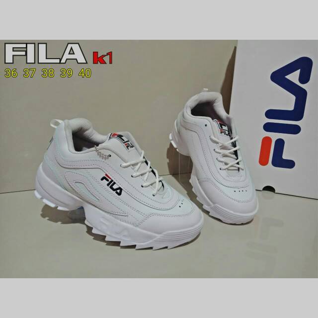 Sepatu cheap merk fila