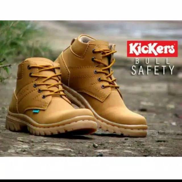 SAFETY BOOTS KICKERS UJUNG SEPATU BESI
