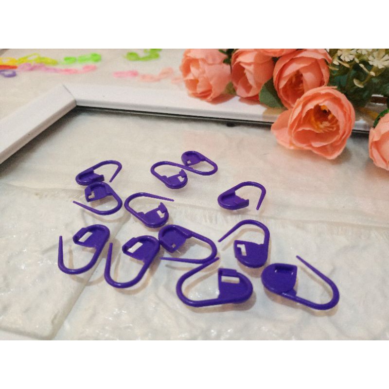 Jual PENITI HIJAB RAINBOW WARNA PELANGI / PENANDA RAJUTAN / Peniti ...