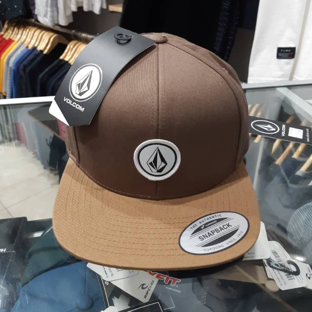 Jual Topi Volcom Original Yupoong Authentic SnapBack Adjuster Simple Logo Shopee Indonesia