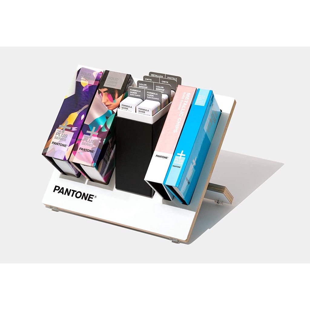 Jual PANTONE GPG301B ESSENTIALS | Shopee Indonesia
