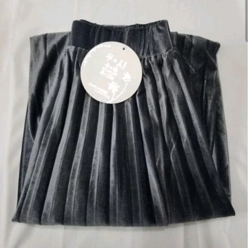 Inkini Rok Plisket Velvet Beludru Import Rok Panjang Muslim Rok Mayung Rok Plisket Glowing Korea