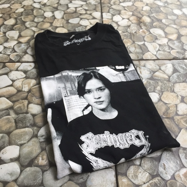 Jual Tshirt Raisa x Seringai Official Original | Shopee Indonesia