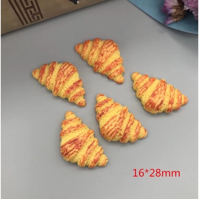 Jual Miniatur Roti Tawar - Miniature Bread - Miniatur Pastry ...