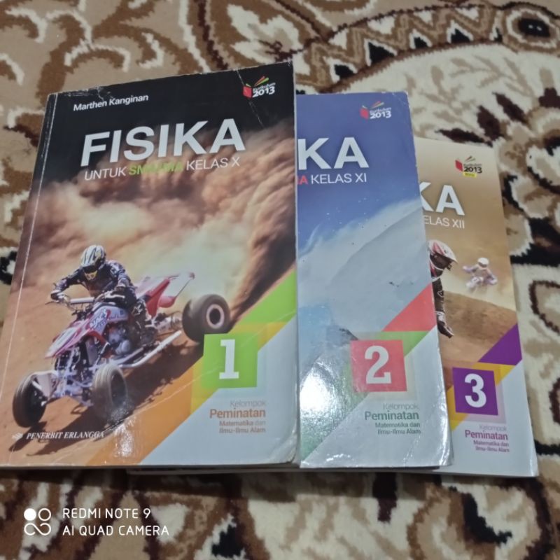 Jual Buku Bekas Kurikulum 2013 Edisi Revisi FISIKA KELAS 1,2&3 SMA ...