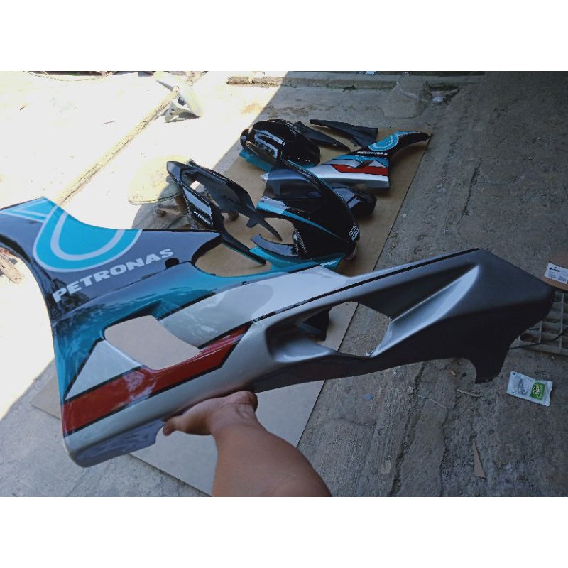 Jual BODY R15V2 FULLSET BODI R15 V2 MODEL BODI R1M FULLSET BODI R1M ...