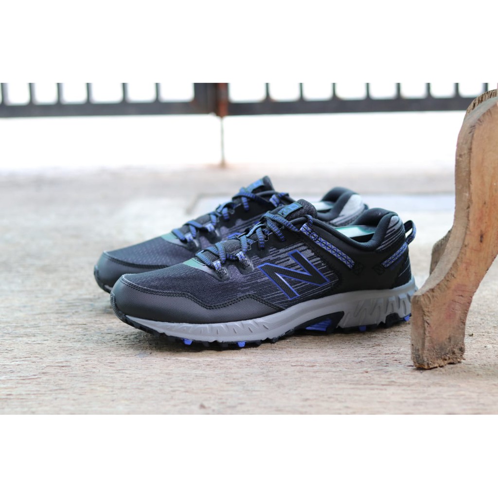 NEW BALANCE 410 V6 ALL TRAIL BLACK BLUE BNWB