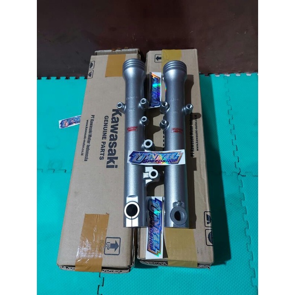 Jual TABUNG BUTTOM SHOCK NINJA R SS ORIGINAL KAWASAKI Shopee Indonesia
