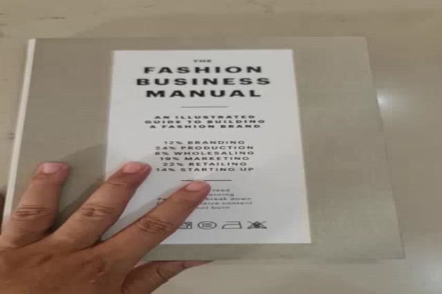 Jual Buku Busana - The Fashion Business Manual: An Illustrated Guide to ...