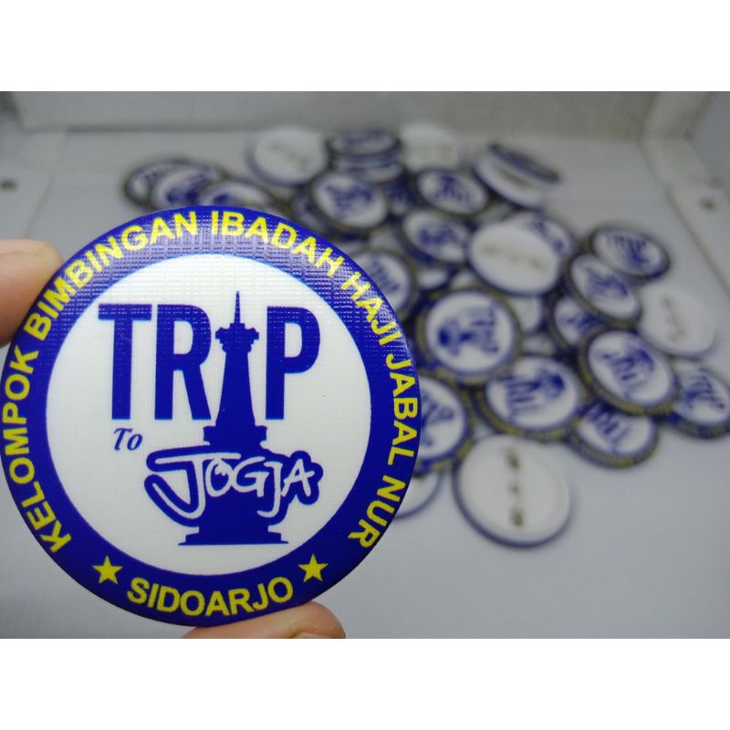 Jual (TANPA P.O) PIN CUSTOM 44 PENITI 4,4cm 44mm Pin Custom Pin ...