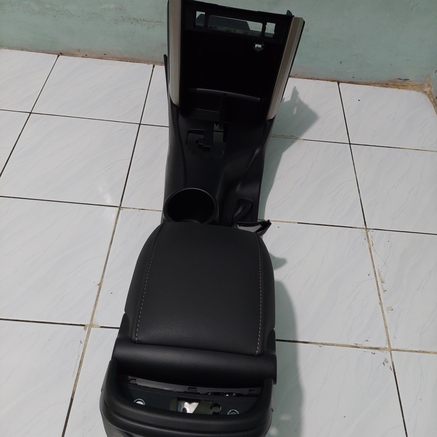 Jual Console Box Innova Reborn Matic Original | Shopee Indonesia