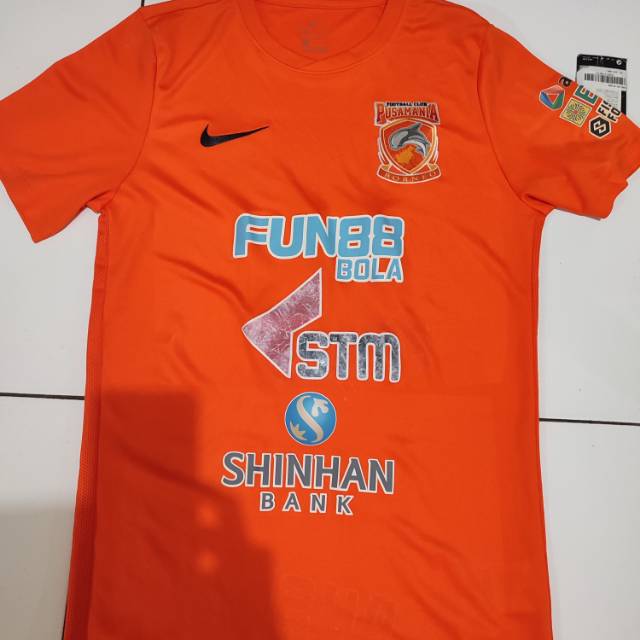 Jersey borneo fc nike hotsell