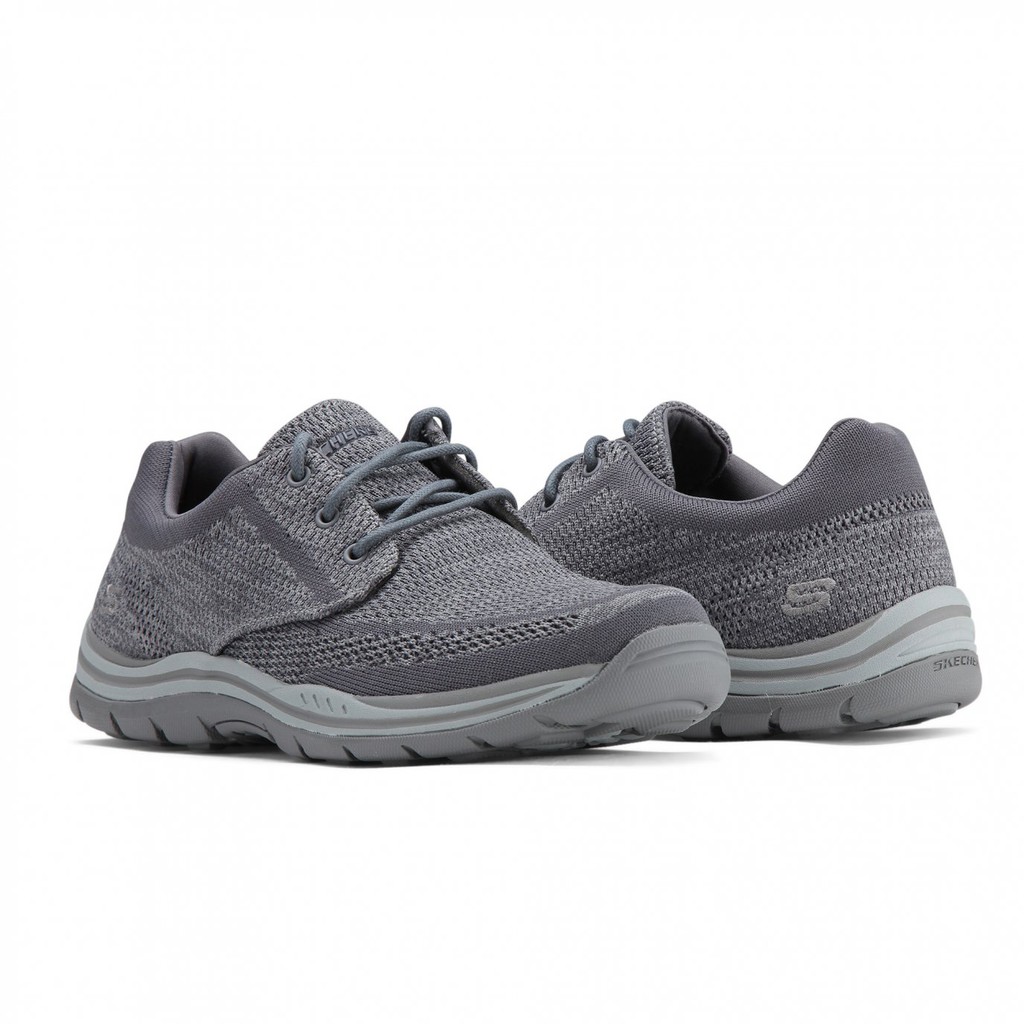 Harga sepatu skechers 2025 relaxed fit memory foam