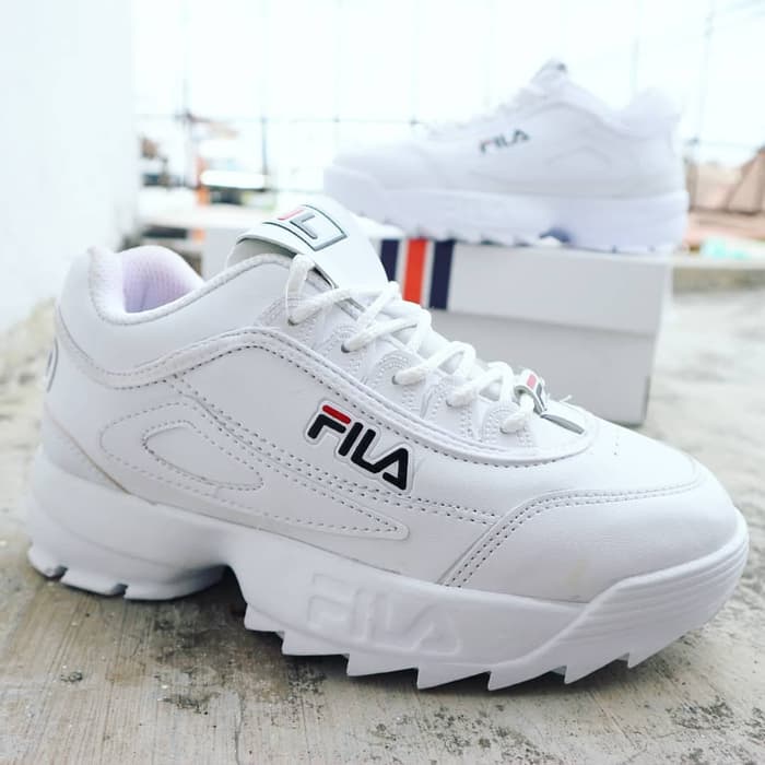 Harga on sale fila disruptor