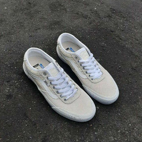 Vans Pro sellers Chima Ferguson Dress