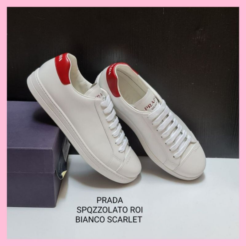 Harga sepatu discount prada original