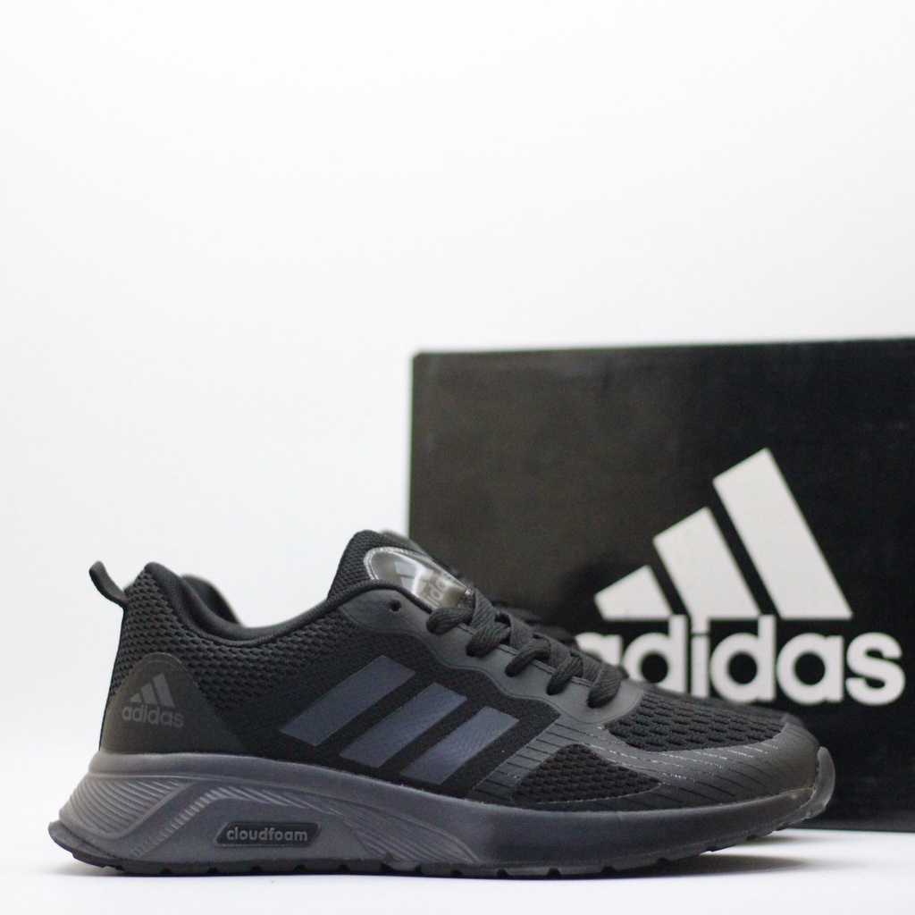 Jual SEPATU ADIDAS RUNNING CLOUDFOAM AD20 SIZE 39 44 IMPORT PREMIUM MADE IN VIETNAM Shopee Indonesia