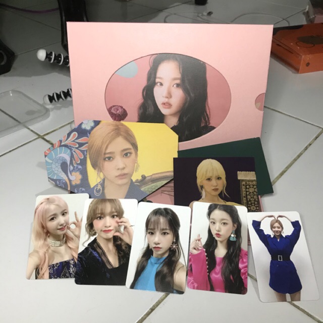 Jual READY STOCK Album IZONE BLOOMIZ I Am AR PC Chaewon Wonyoung Yuri