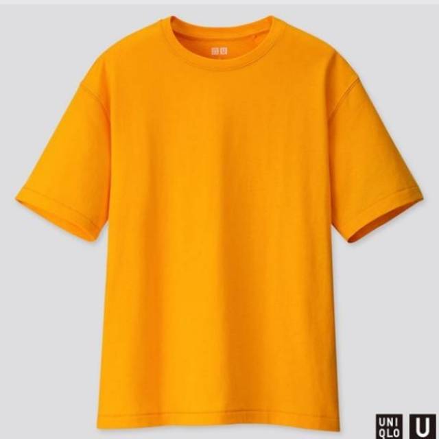 Kaos polos uniqlo hotsell