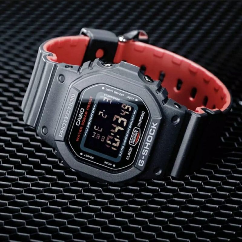 Jual SPESIAL EDITION!!! BISA BERENANG JAM TANGAN ANTI AIR LIMITED