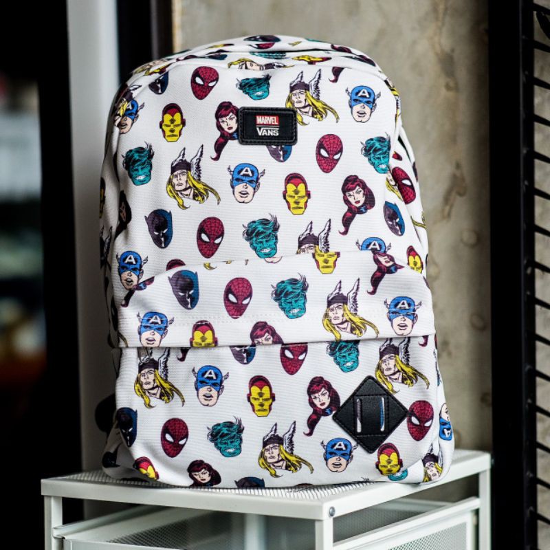 saleenak Tas Vans Old Skool II Backpack Marvel Avengers