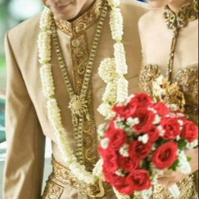 Jual Ronce Melati asli kalung cowok + box Melati | Shopee Indonesia