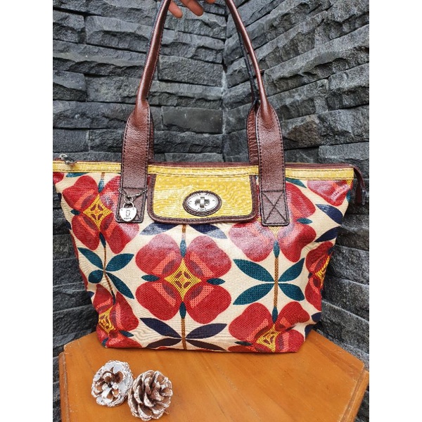 Fossil keyper tote hot sale