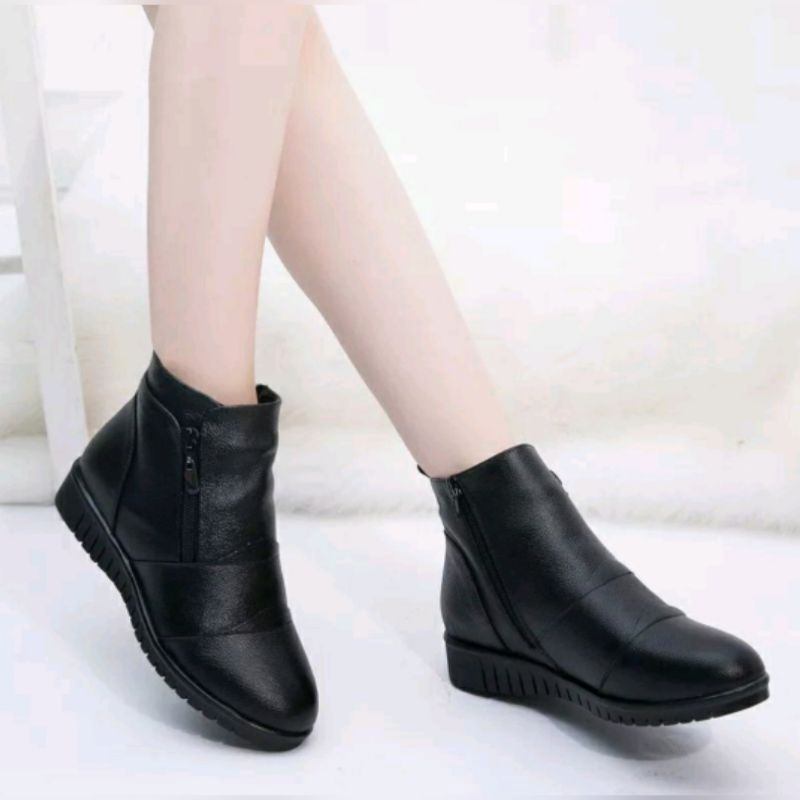 Jual Boots Alina - Sepatu Boots Wanita Cantik Gaya Trendy Terbaru Code ...