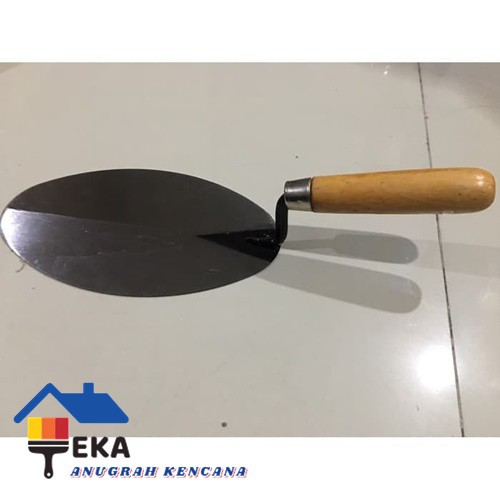 Jual EKA SENDOK SEMEN BULAT OVAL GAGANG KAYU SEKOP TANAH TANAMAN